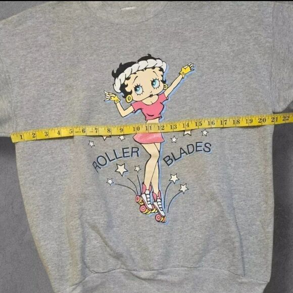 Vintage Betty Boop Sweatshirt XL Gray Roller Blades Graphic Glitter - Picture 4 of 5